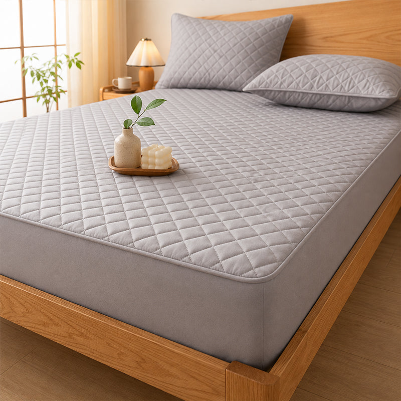 Weich Waterproof Quilted Mattress Protector | Deep Pocket Fitted Bed Cover | Soft & Breathable | White & Grey | Single / Super Single / Queen / King | Grey