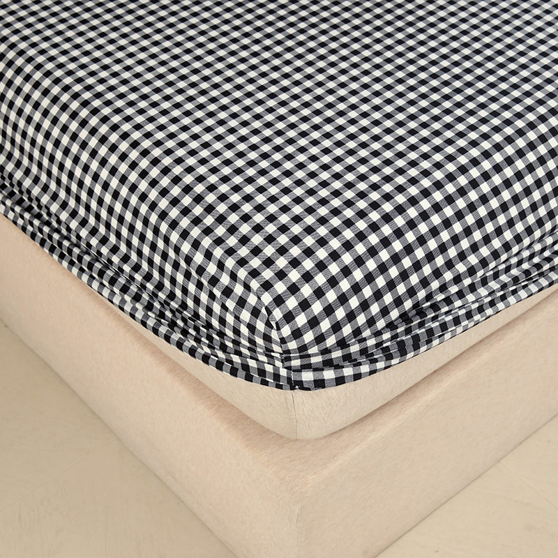 WEICH Fitted Bedsheet Set| Plaid Pattern | 100% Cotton | Checkered Black