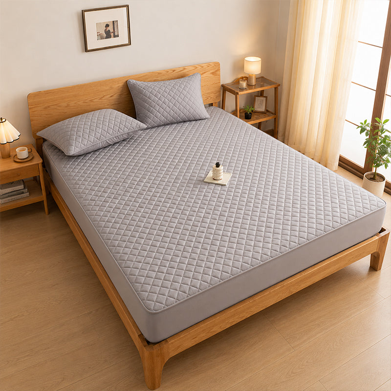 Weich Waterproof Quilted Mattress Protector | Deep Pocket Fitted Bed Cover | Soft & Breathable | White & Grey | Single / Super Single / Queen / King | Grey